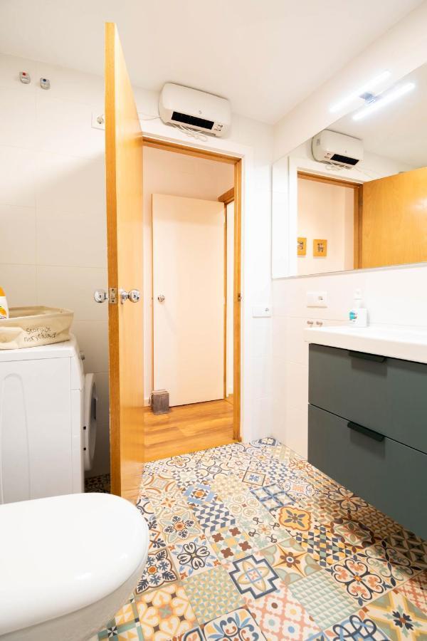 Apartamento En Plaza Sedassos Centro Historico Tarragona Esterno foto